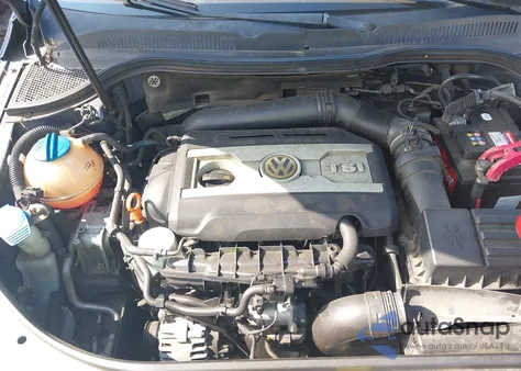 2009 Volkswagen Cc Sport z USA, uszkodzony, nr VIN WVWML73C49E557341